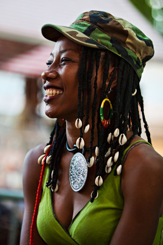  Enjoying the music, Fatoumata Diawara (Mali)